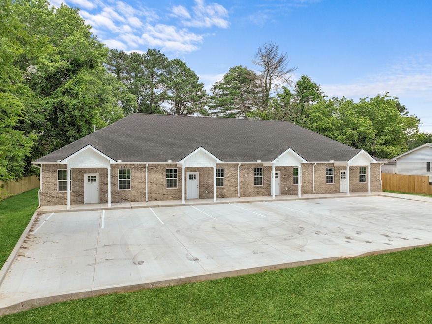 For Rent $1,275/month