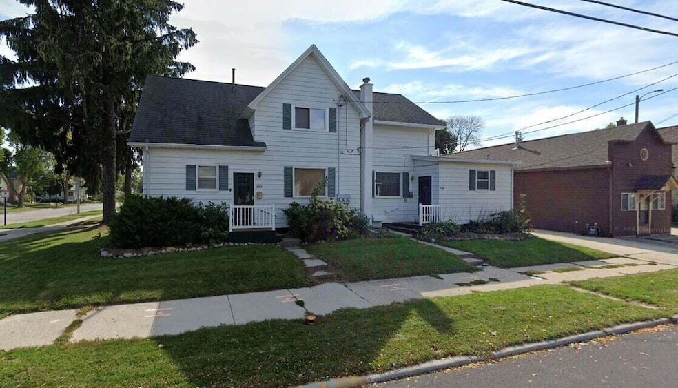 1323 Geele Ave, Sheboygan, WI 53083 - photo 1