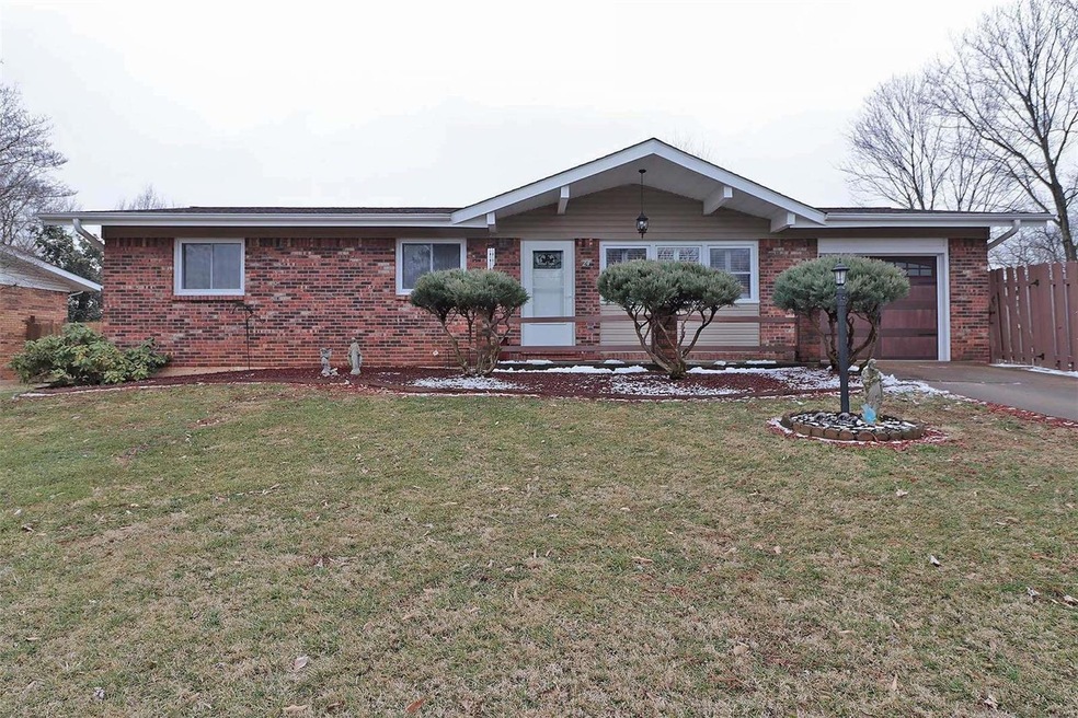 24 Ava Ct, Farmington, MO 63640 - photo 1