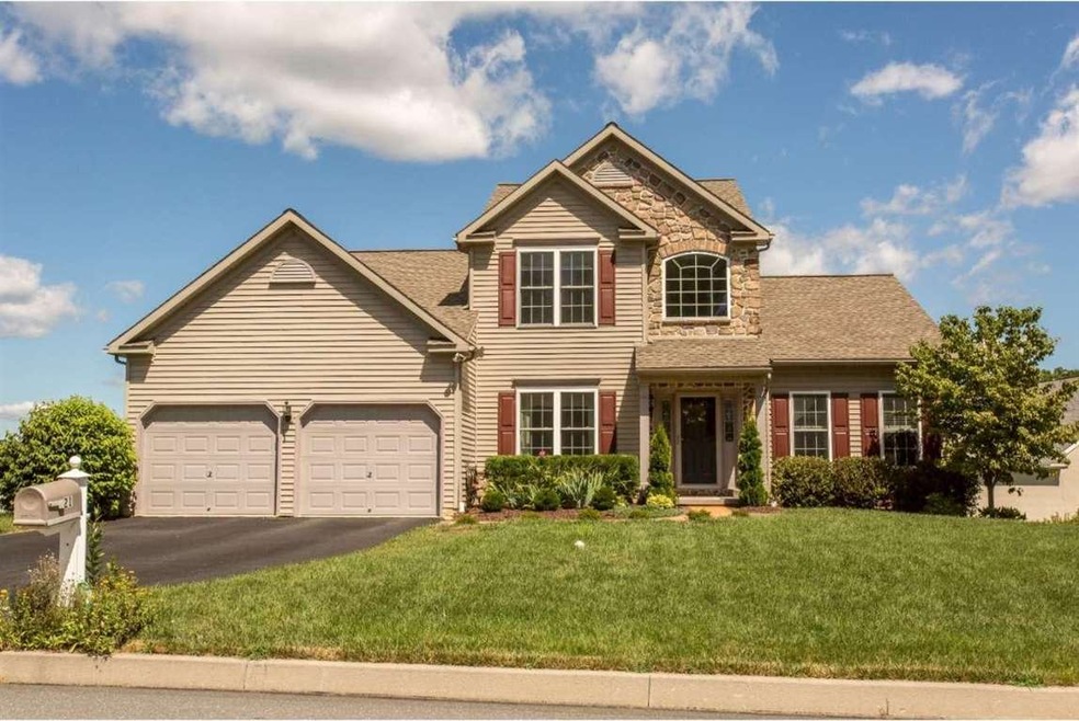 21 Mill Stream Dr, Morgantown, PA 19543 - photo 1