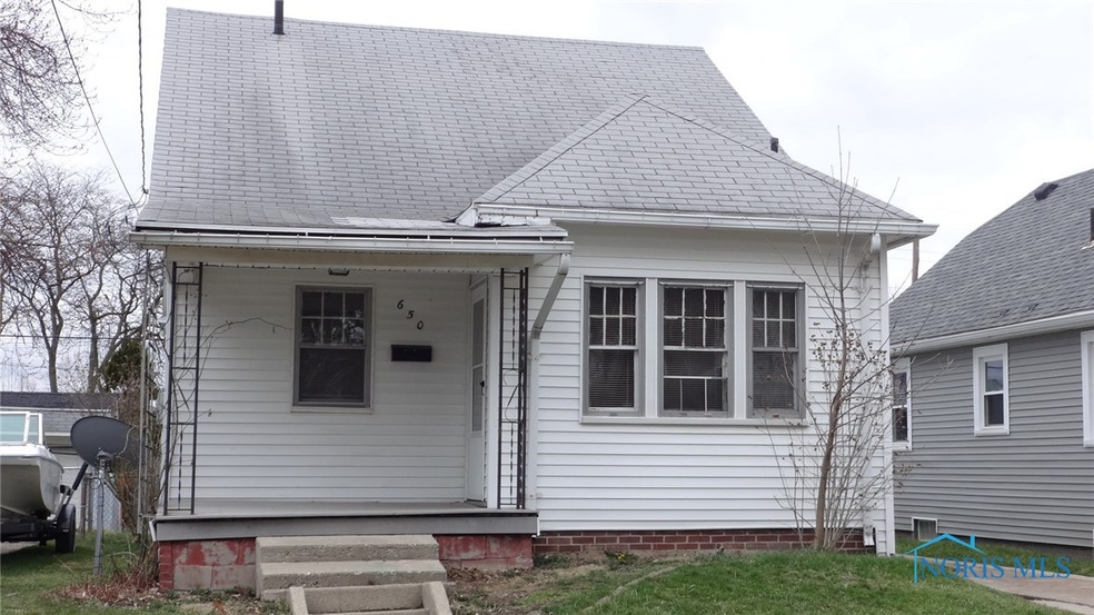 650 West Capistrano - Front View