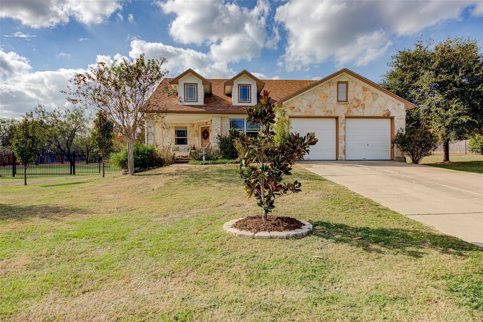 112 Speegle Ct, Cedar Creek, TX 78612 - photo 1