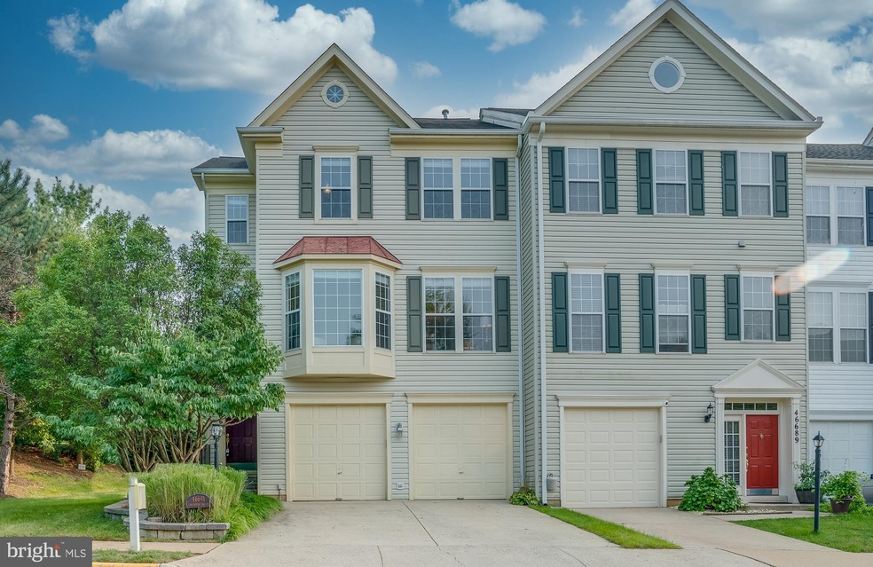 46691 Cavendish Square, Sterling, VA 20165 - photo 1