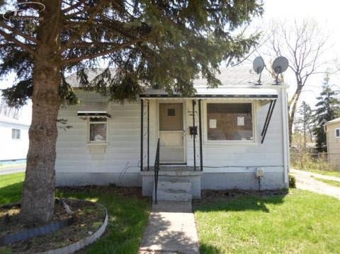 1309 Ingleside Ave, Flint, MI 48507 - photo 1