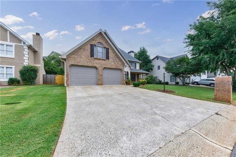 956 Bridgegate Dr NE, Marietta, GA 30068 - photo 1