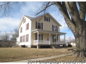100 S Niles Ave, Tuscola, IL 61953 - photo 1