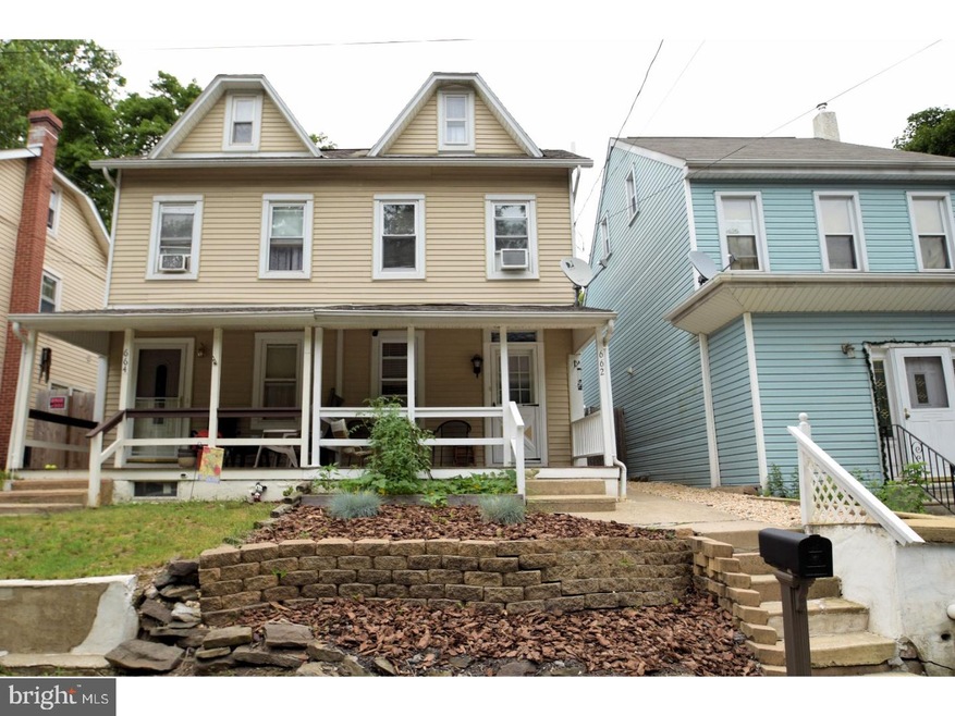 662 Manatawny St, Pottstown, PA 19464 - photo 1