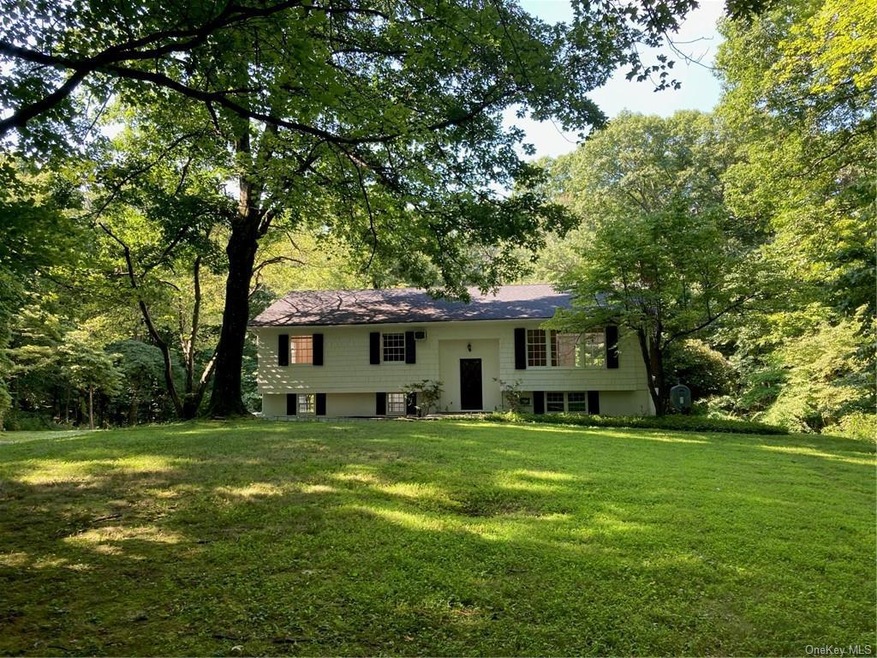 42 Trudy Ln, Bedford, NY 10506 - photo 1