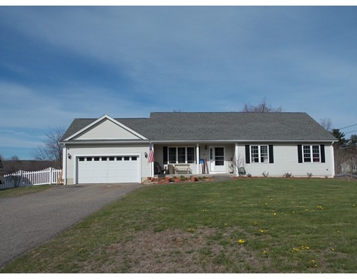 195 Oakham Rd, Barre, MA 01005 - photo 1