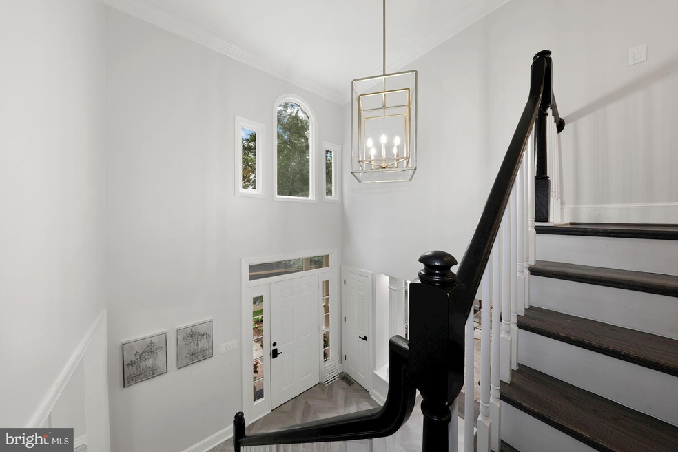 5614 Sugarbush Ln, Rockville, MD 20852 - photo 1