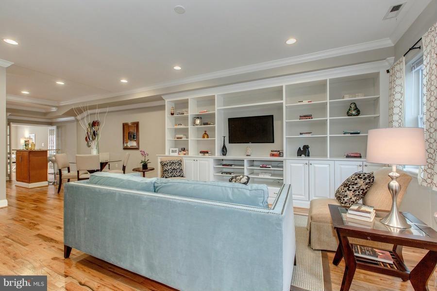 808 4th St NE, Washington, DC 20002 - photo 1