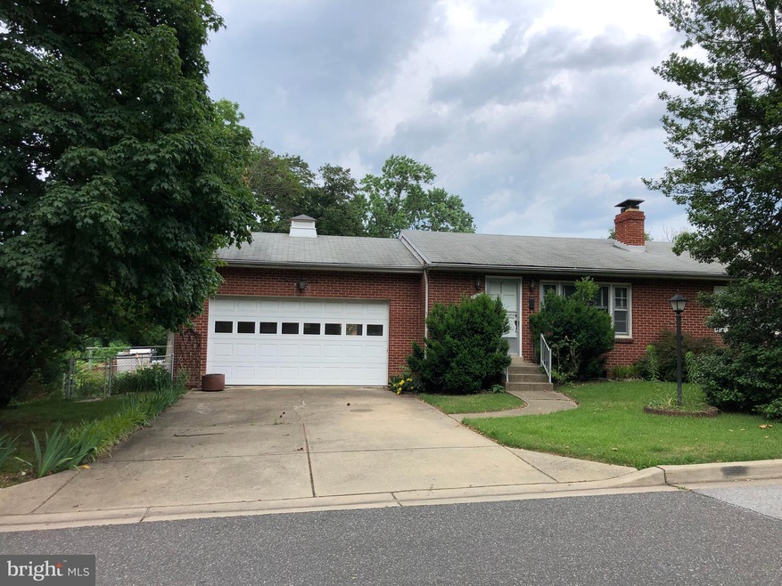 5010 Upshur St, Bladensburg, MD 20710 - photo 1