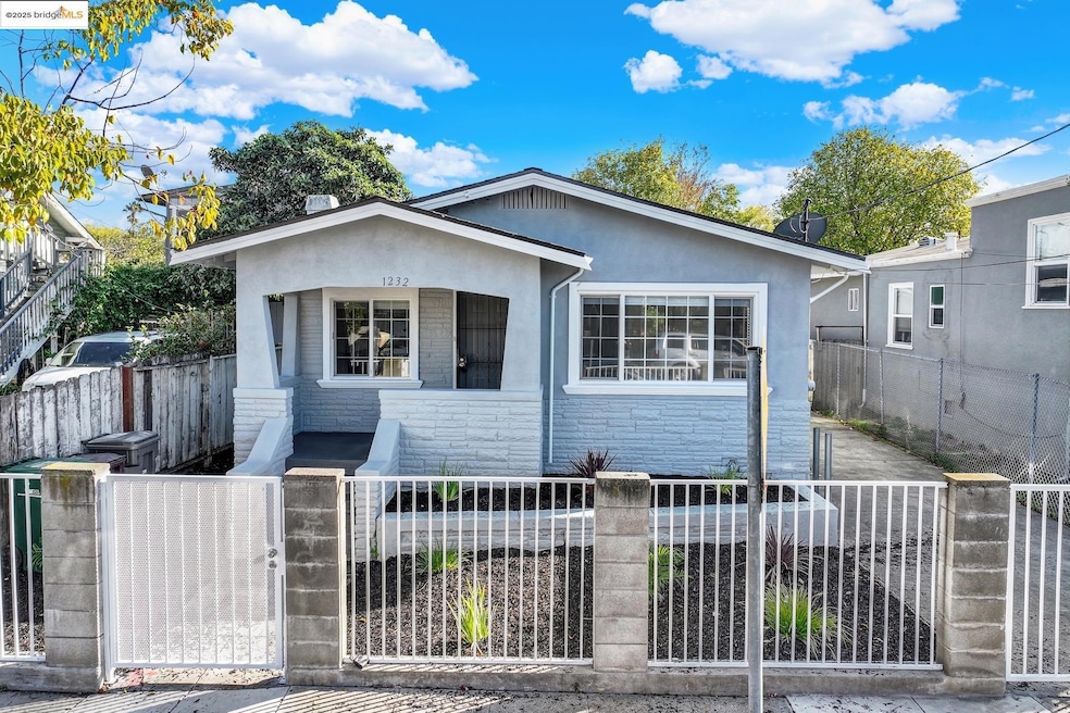 1232 78th Ave, Oakland, CA 94621 - photo 1