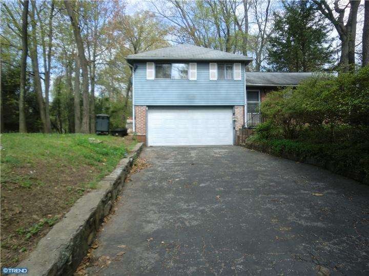 557 Port Indian Rd, Norristown, PA 19403 - photo 1