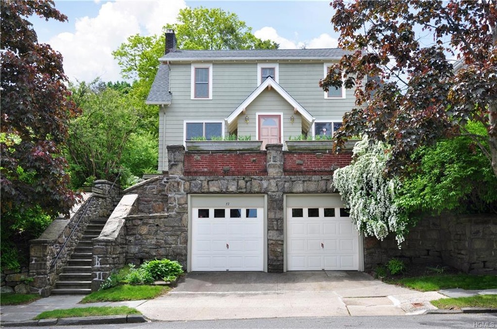 72 Greenvale Ave, Yonkers, NY 10703 - photo 1