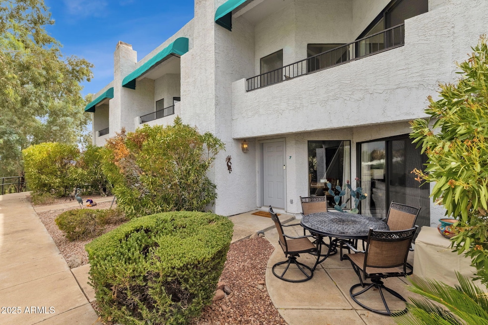 For Sale $399,900 • Co-Listing Agent