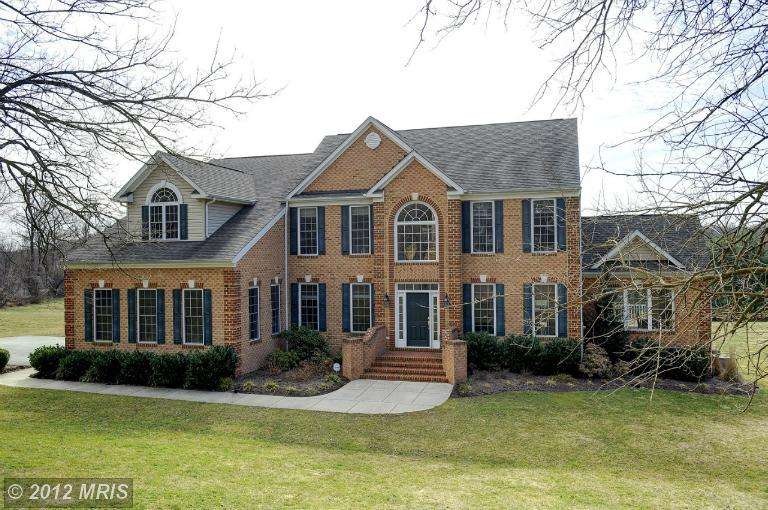 5835 Oakland Rd, Sykesville, MD 21784 - photo 1