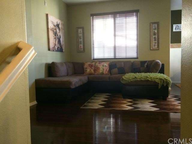 31175 Strawberry Tree Ln, Temecula, CA 92592 - photo 1