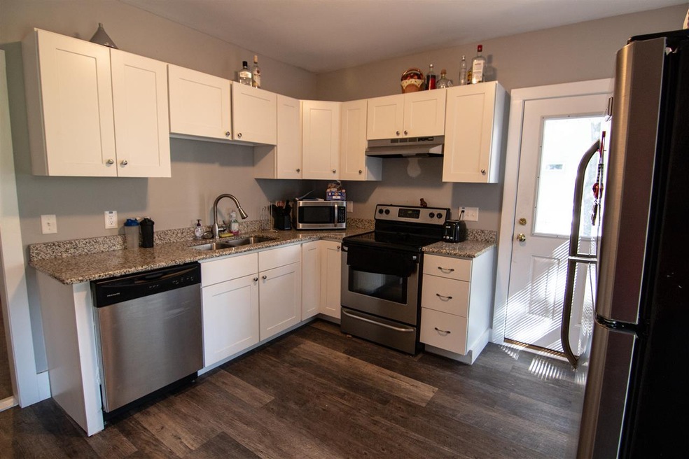 77 Pillsbury St unit 79, Concord, NH 03301 - photo 1