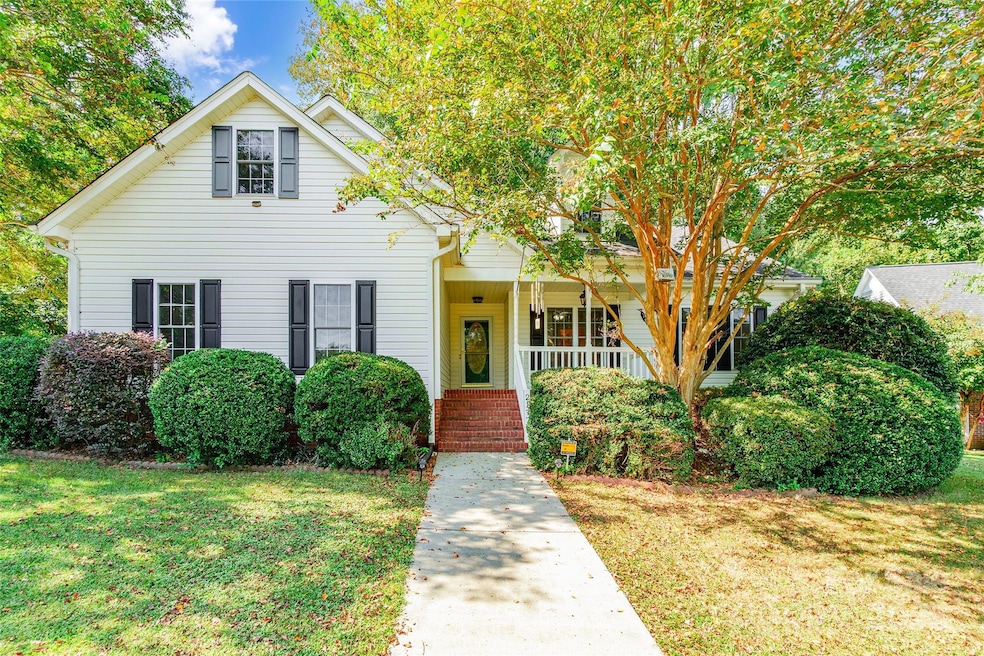 beautiful landscape & front porch