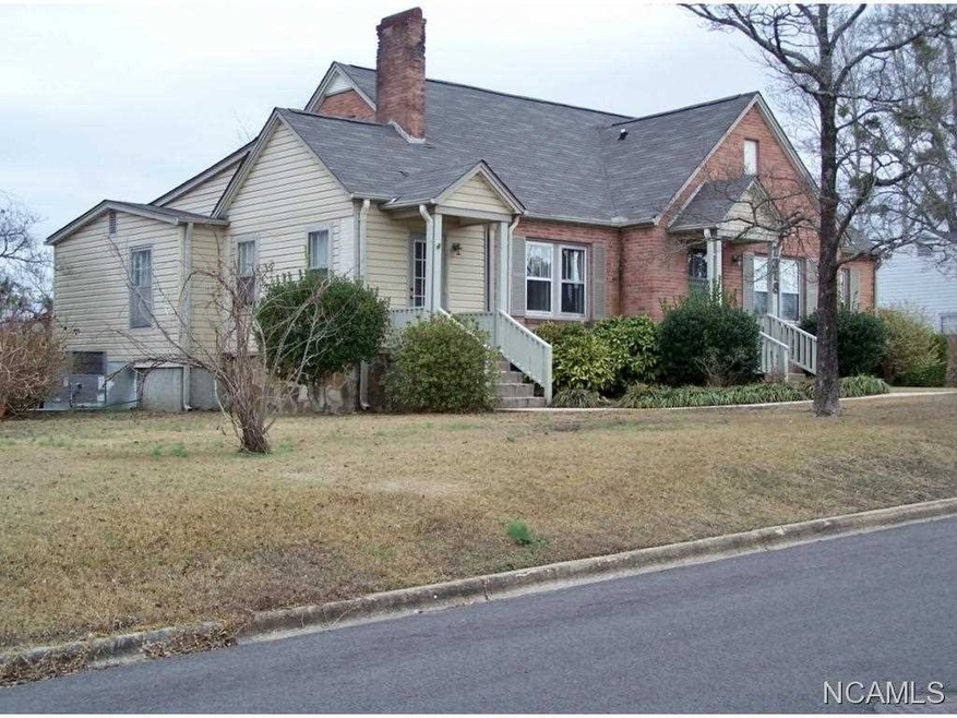 1318 5th St SE, Cullman, AL 35055 - photo 1