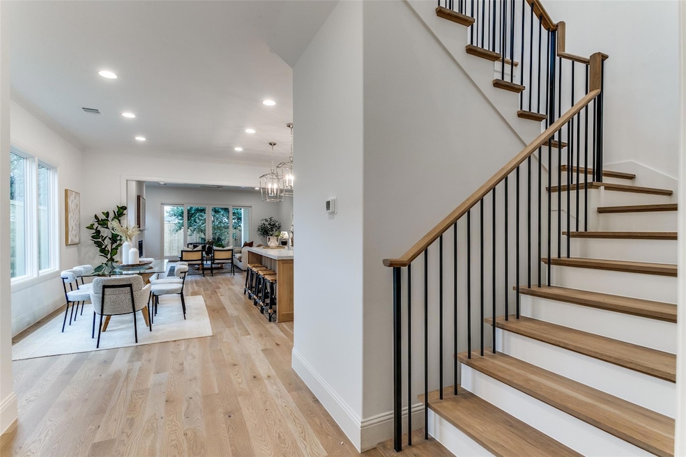 5638 Anita St, Dallas, TX 75206 - photo 1