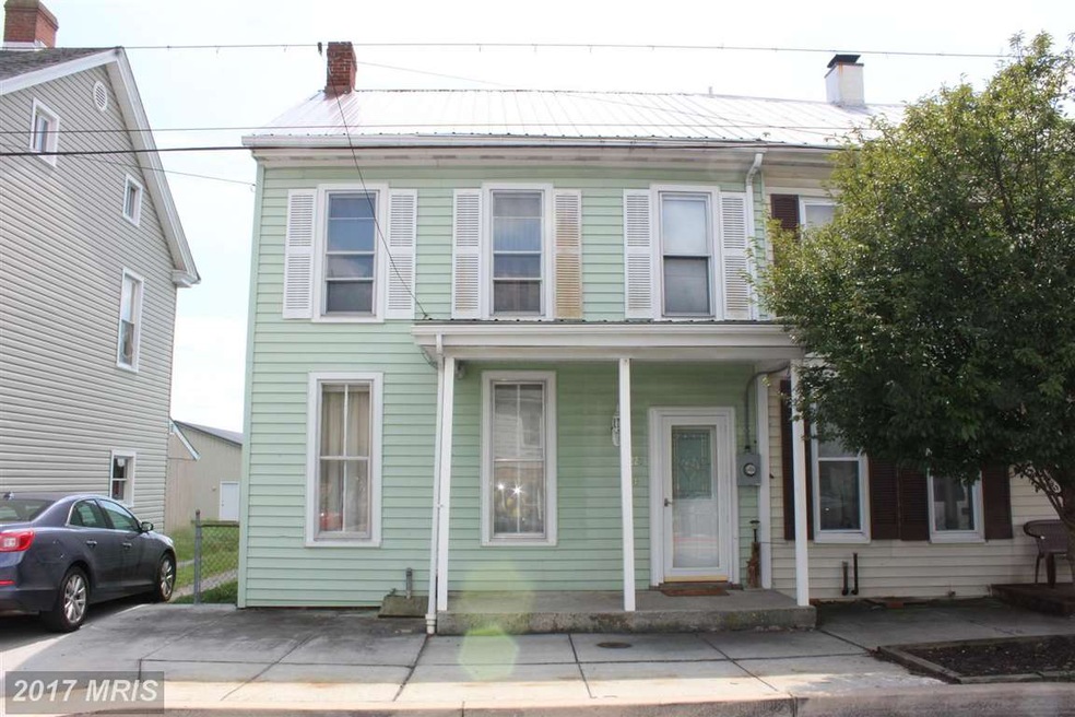 227 Cumberland St, Clear Spring, MD 21722 - photo 1