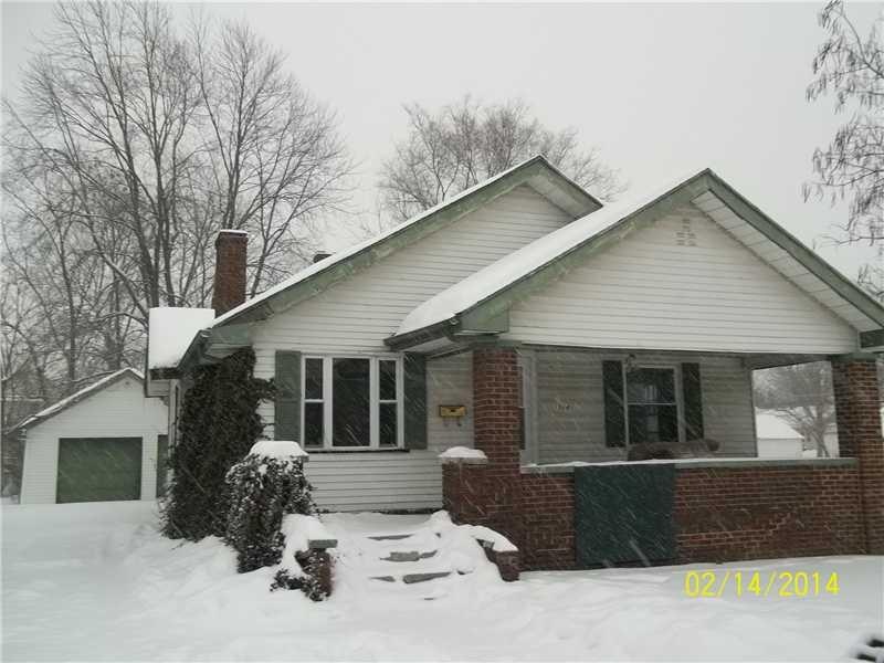 1924 Fairview St, Anderson, IN 46016 - photo 1