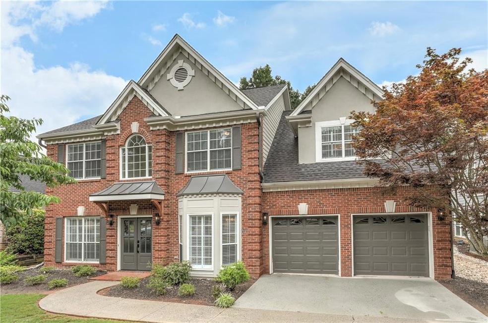 1570 Elgaen Place Dr, Roswell, GA 30075 - photo 1