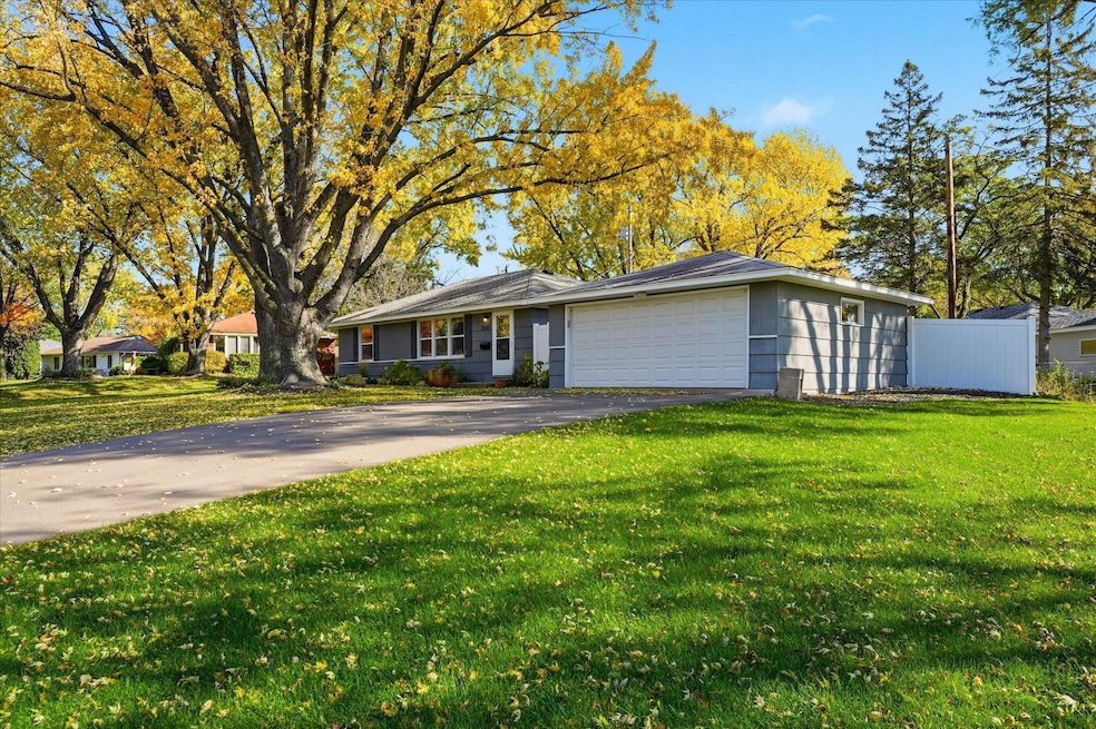 Pending $375,000 • Co-Listing Agent