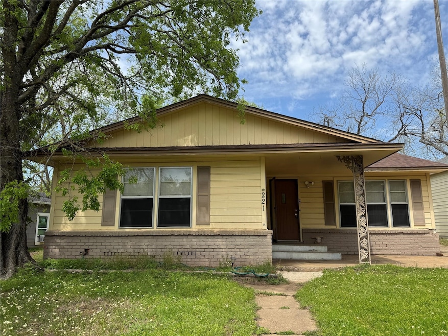 For Rent $1,395/month • Co-Listing Agent