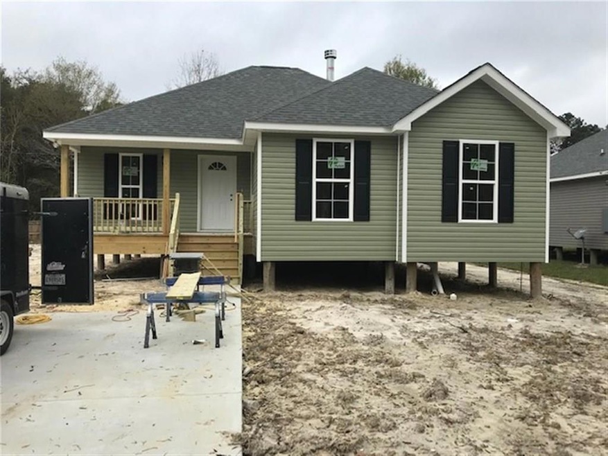 609 Evergreen Dr, Slidell, LA 70460 - photo 1