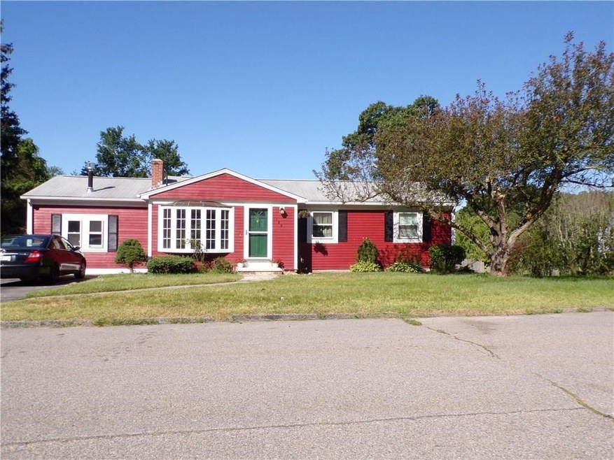 186 Hilton Rd, Warwick, RI 02889 - photo 1