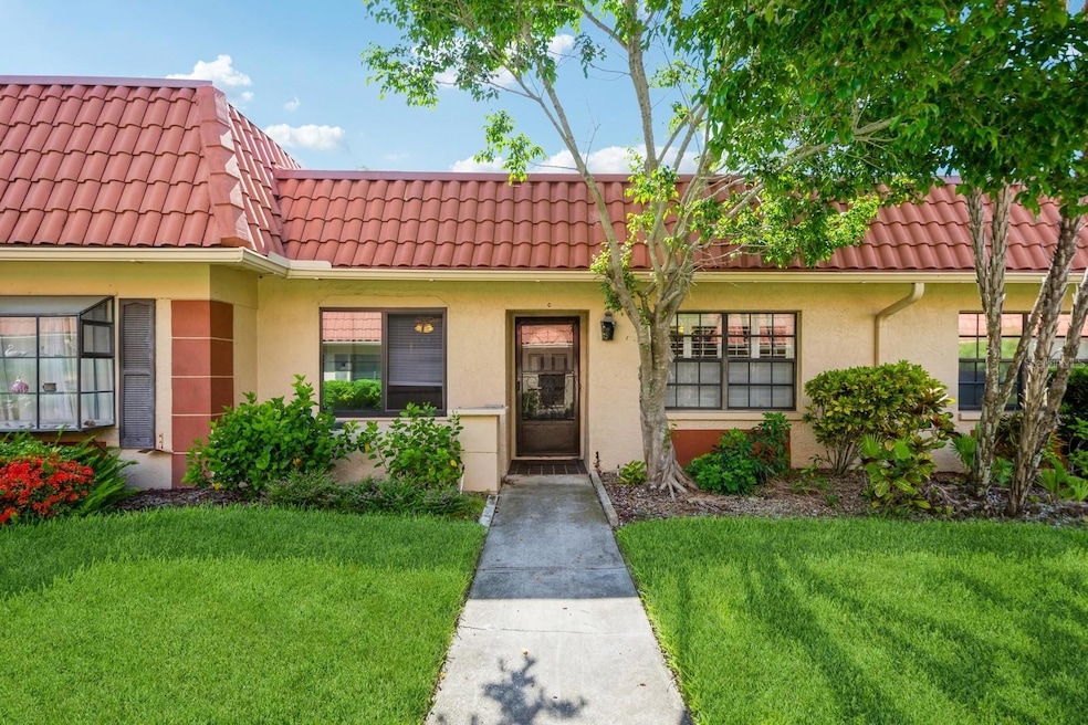 19029 US Highway 19 N unit 2-4, Clearwater, FL 33764 - photo 1