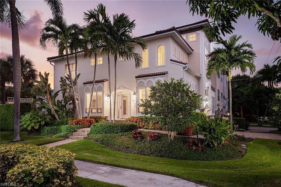 491 11th Ave S, Naples, FL 34102 - photo 1