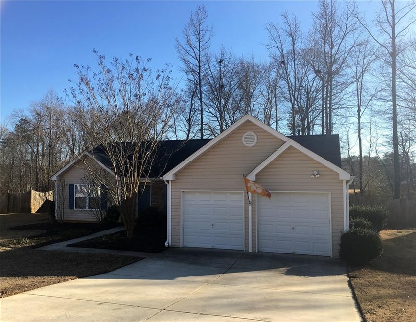 Welcome Home to 208 Autumn Creek Drive!