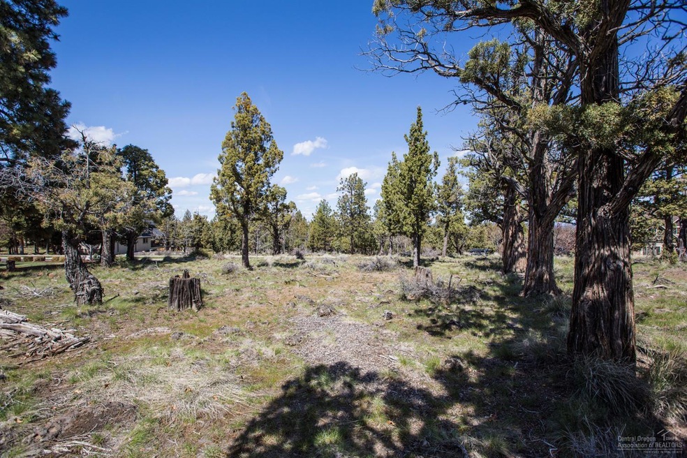 873 NW Haleakala Way, Bend, OR 97703 - photo 1