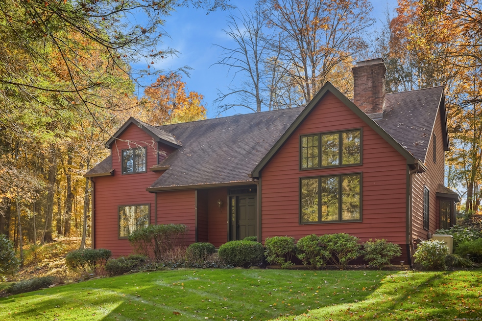 20A Starrs Plain Rd, Danbury, CT 06810 - photo 1