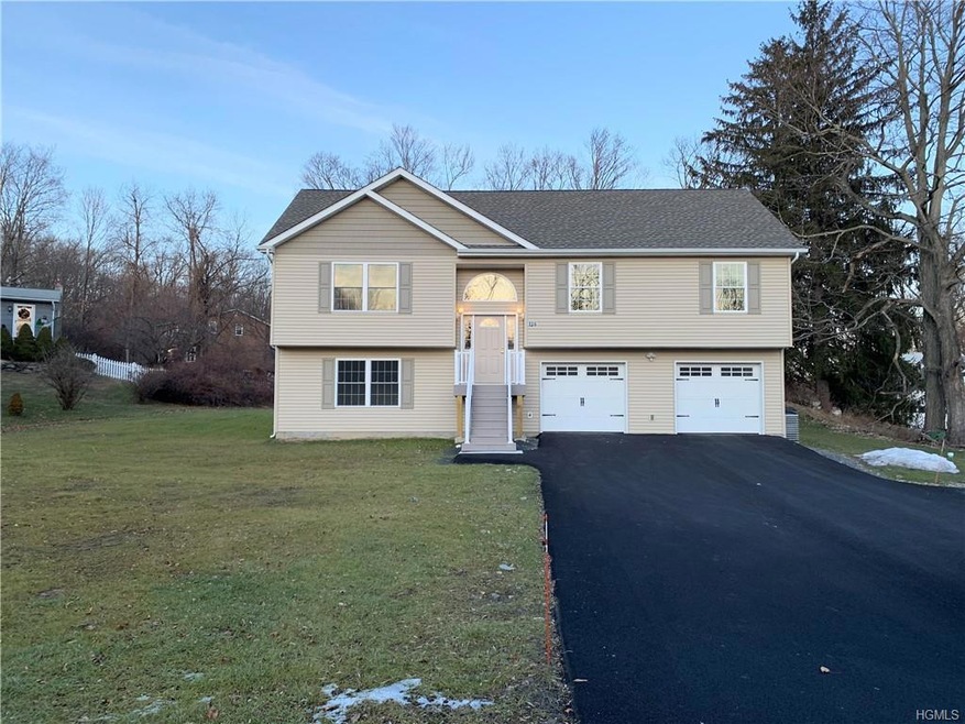 138 Ridge Rd, Highland Mills, NY 10930 - photo 1