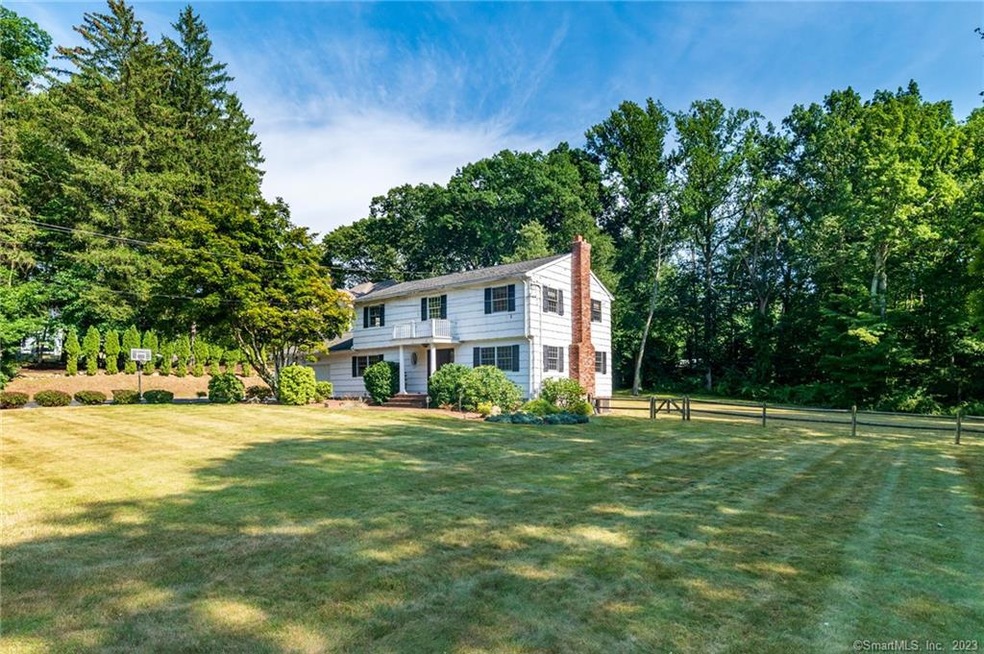 24 Macdonald Rd, Trumbull, CT 06611 - photo 1