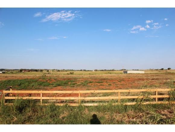 10683 N 1990 Rd, Elk City, OK 73644 - photo 1