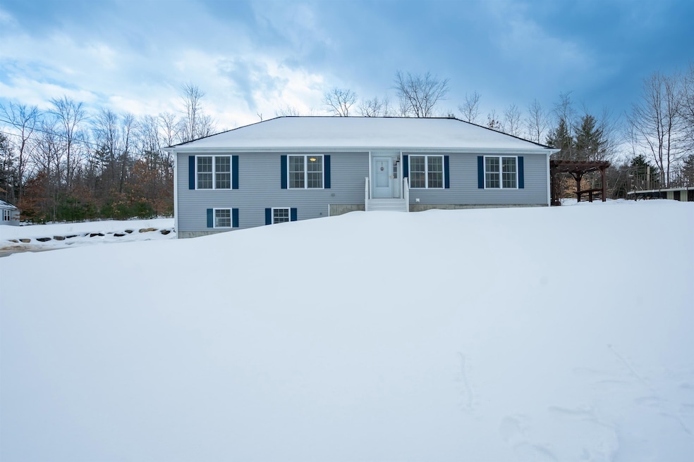 19 Higgins Rd, Chichester, NH 03258 - photo 1