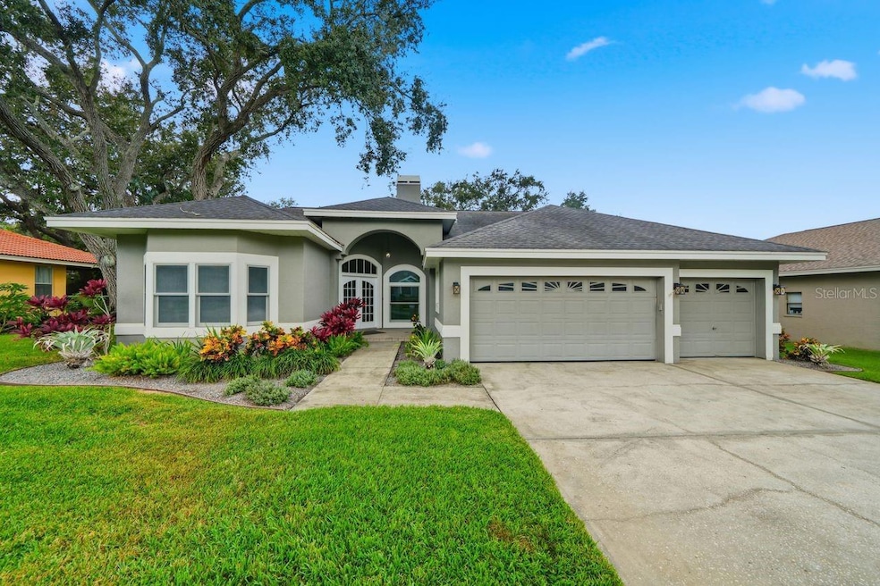 700 Westfield Ct, Dunedin, FL 34698 - photo 1