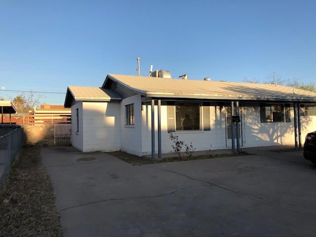 1110 Hawaii St, El Paso, TX 79915 - photo 1