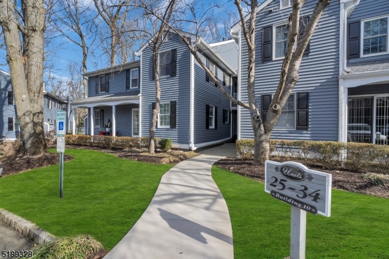 33 Countryside Dr, Basking Ridge, NJ 07920 - photo 1