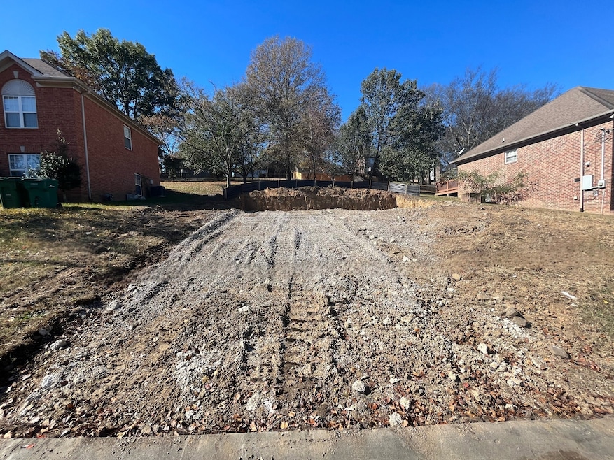 Under Contract $189,000