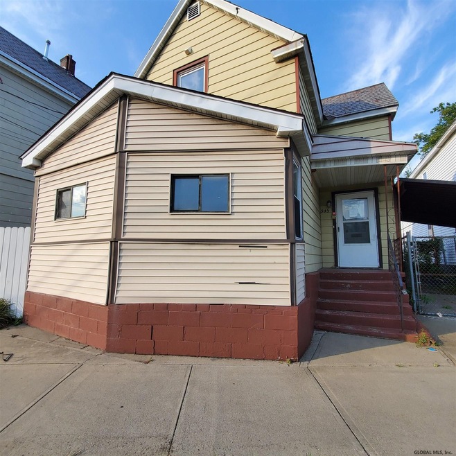 345 Duane Ave, Schenectady, NY 12307 - photo 1