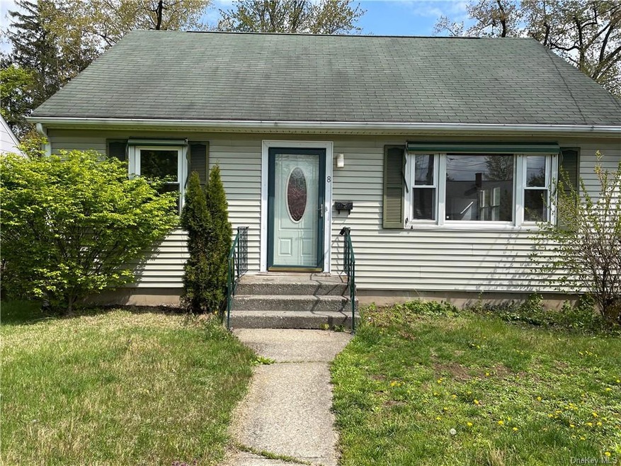 8 Wilson Blvd, Poughkeepsie, NY 12603 - photo 1