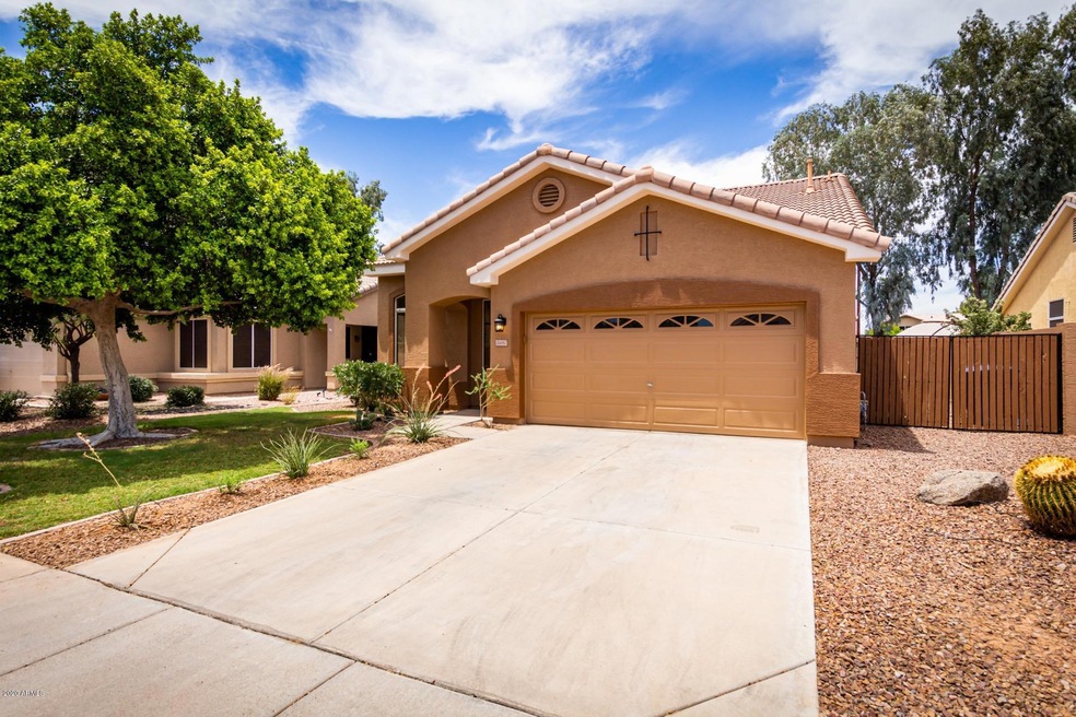 1642 E Megan St, Chandler, AZ 85225 - photo 1