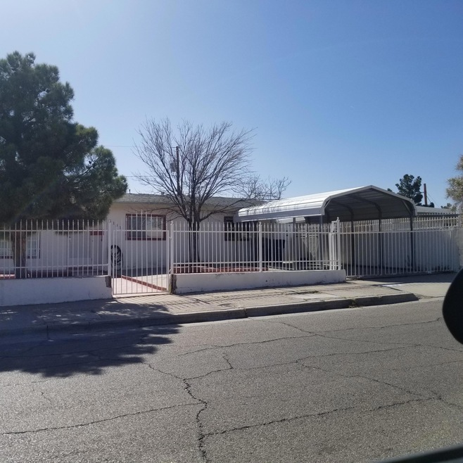 1131 Del Monte St, El Paso, TX 79915 - photo 1